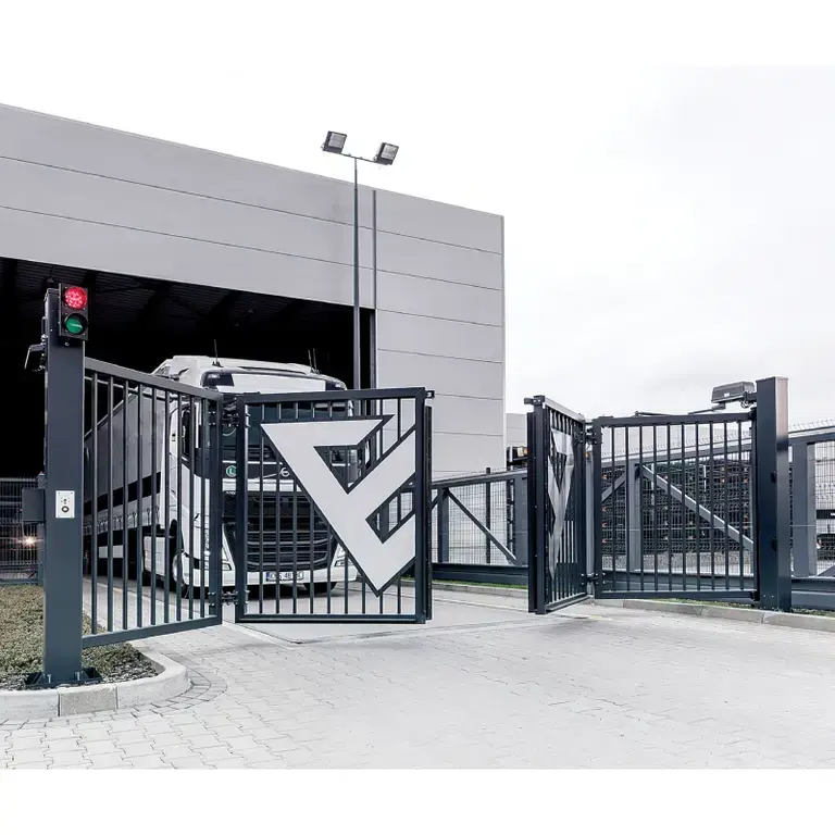 V-King - Poarta Industriala Bi-Fold