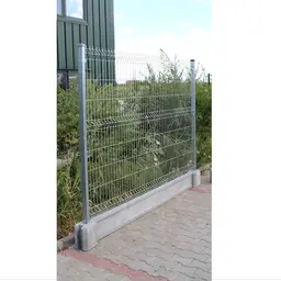 Gard bordurat zincat complet cu soclu prefabricat, panou, stâlpi și accesorii – două panouri pe soclu din beton