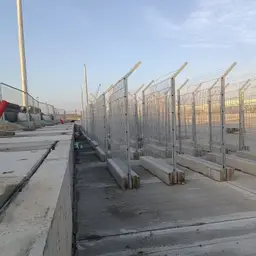 Gard mobil de înaltă securitate – elemente de fundare din beton