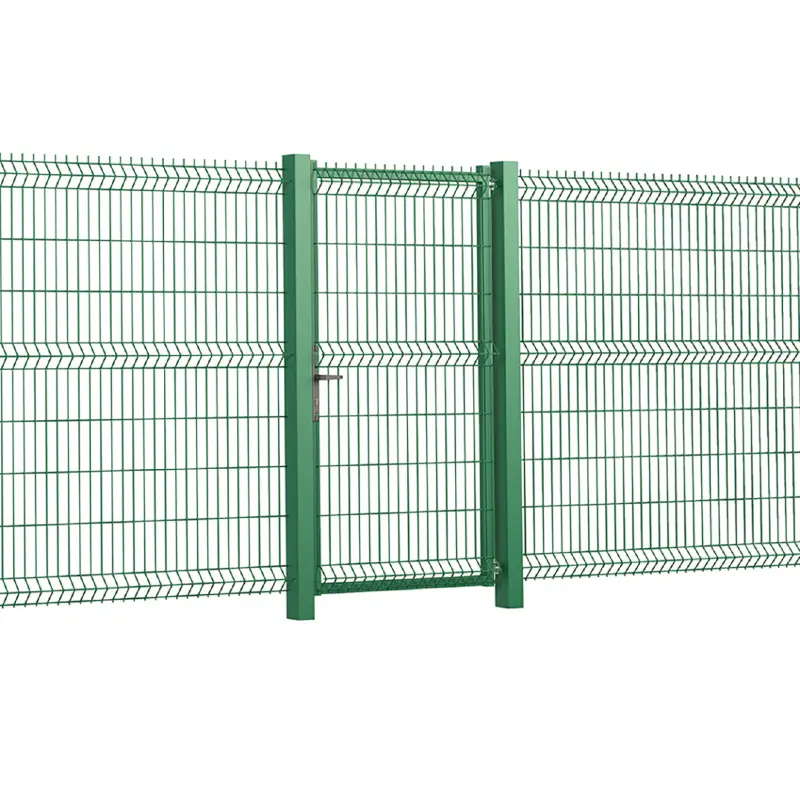 Poartă pietonală Modest cu panou bordurat – integrată în gard de plasă verde