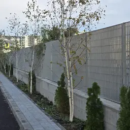 Gard de securitate, panou metalic cu cadru Multisar 2 – de-a lungul unui drum
