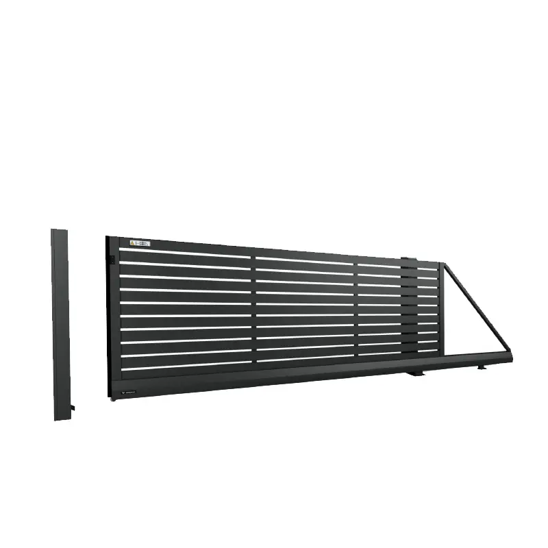 Poartă culisantă din aluminiu AL.101 – deschisă, lângă stâlpul de susținere