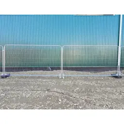 Set poartă auto RT anticlimb 7 m – plasă pe suporturi din beton