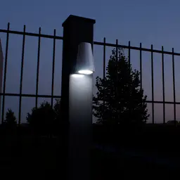 Lampă LED Tricone pentru porți și garduri – pe stâlp de gard la apus